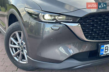 Позашляховик / Кросовер Mazda CX-5 2022 в 