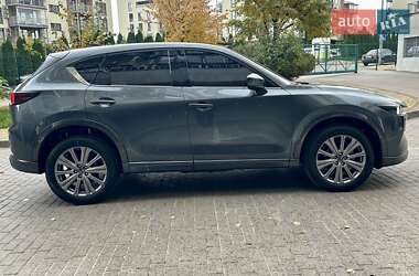 Внедорожник / Кроссовер Mazda CX-5 2023 в 