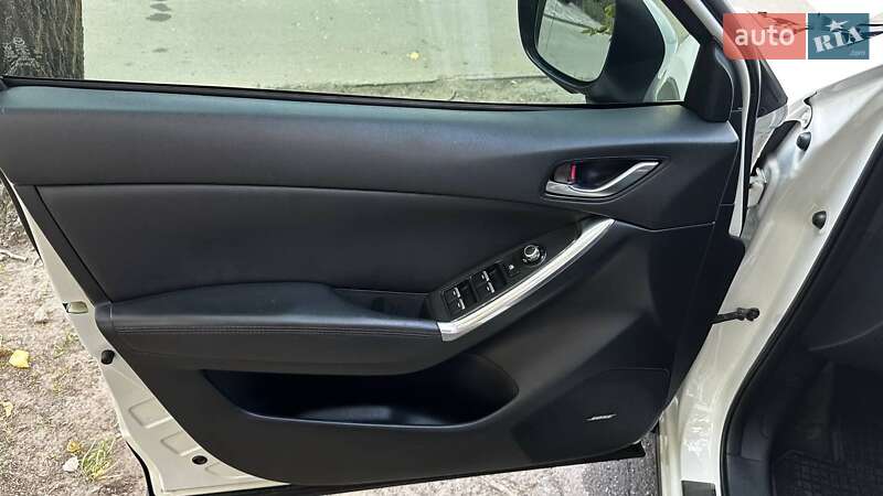 Позашляховик / Кросовер Mazda CX-5 2015 в Дніпрі