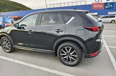 Позашляховик / Кросовер Mazda CX-5 2019 в 