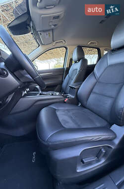 Позашляховик / Кросовер Mazda CX-5 2020 в 