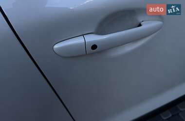 Позашляховик / Кросовер Mazda CX-5 2020 в 