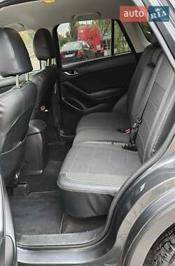 Позашляховик / Кросовер Mazda CX-5 2013 в 