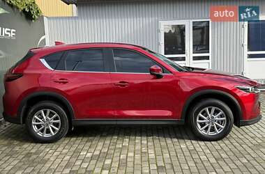 Позашляховик / Кросовер Mazda CX-5 2022 в 