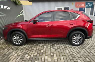 Позашляховик / Кросовер Mazda CX-5 2022 в 