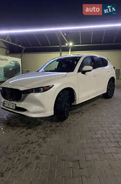 Позашляховик / Кросовер Mazda CX-5 2021 в 