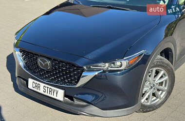 Позашляховик / Кросовер Mazda CX-5 2022 в 