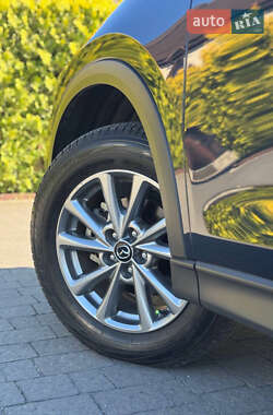 Позашляховик / Кросовер Mazda CX-5 2022 в 