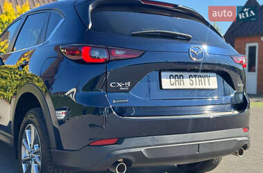 Позашляховик / Кросовер Mazda CX-5 2022 в 