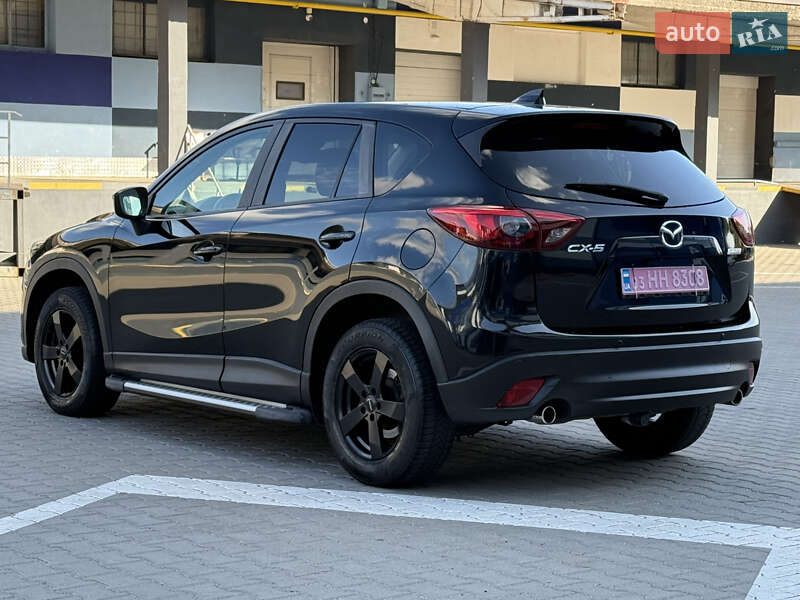 Позашляховик / Кросовер Mazda CX-5 2016 в Рівному