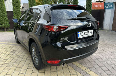 Позашляховик / Кросовер Mazda CX-5 2018 в  фото 10 Позашляховик / Кросовер Mazda CX-5 2018 в