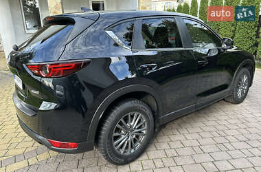 Позашляховик / Кросовер Mazda CX-5 2018 в  фото 14 Позашляховик / Кросовер Mazda CX-5 2018 в