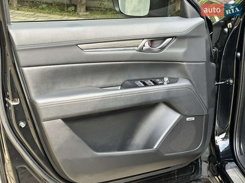 Позашляховик / Кросовер Mazda CX-5 2018 в Дубні