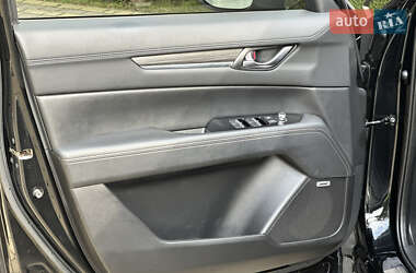 Позашляховик / Кросовер Mazda CX-5 2018 в  фото 30 Позашляховик / Кросовер Mazda CX-5 2018 в