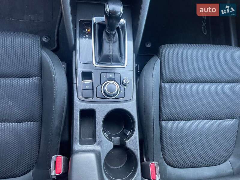 Позашляховик / Кросовер Mazda CX-5 2015 в Новоархангельську