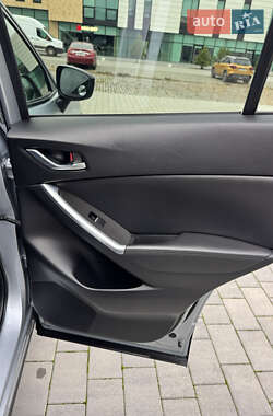 Внедорожник / Кроссовер Mazda CX-5 2016 в 