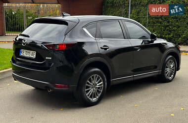 Позашляховик / Кросовер Mazda CX-5 2018 в 