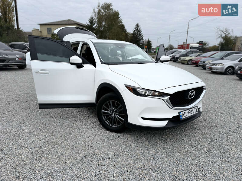 Позашляховик / Кросовер Mazda CX-5 2017 в Павлограді фото Позашляховик / Кросовер Mazda CX-5 2017 в Павлограді