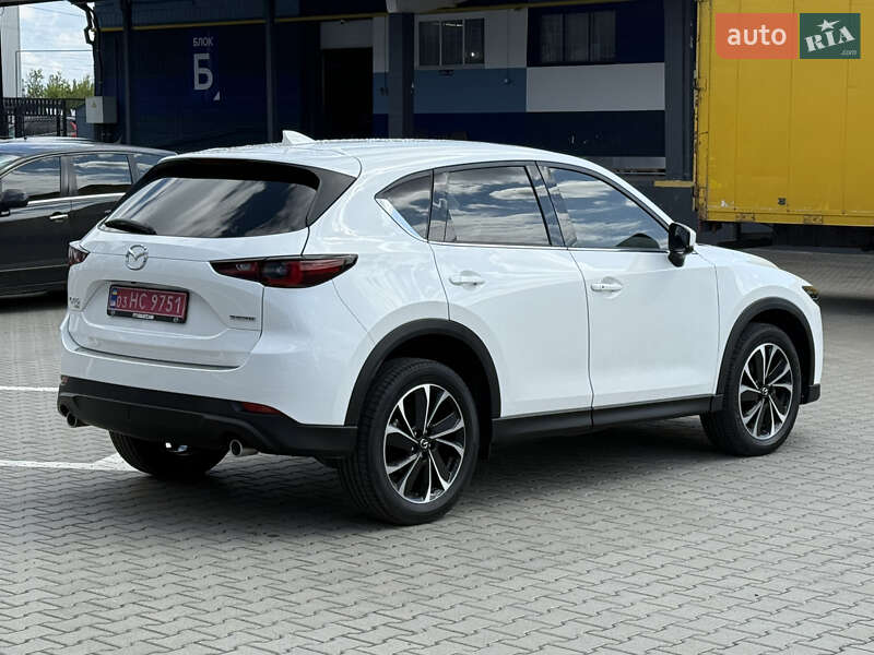 Внедорожник / Кроссовер Mazda CX-5 2022 в Ровно