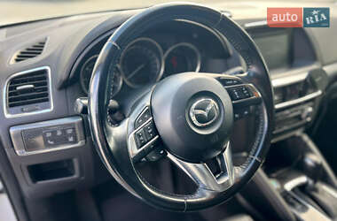 Позашляховик / Кросовер Mazda CX-5 2015 в 