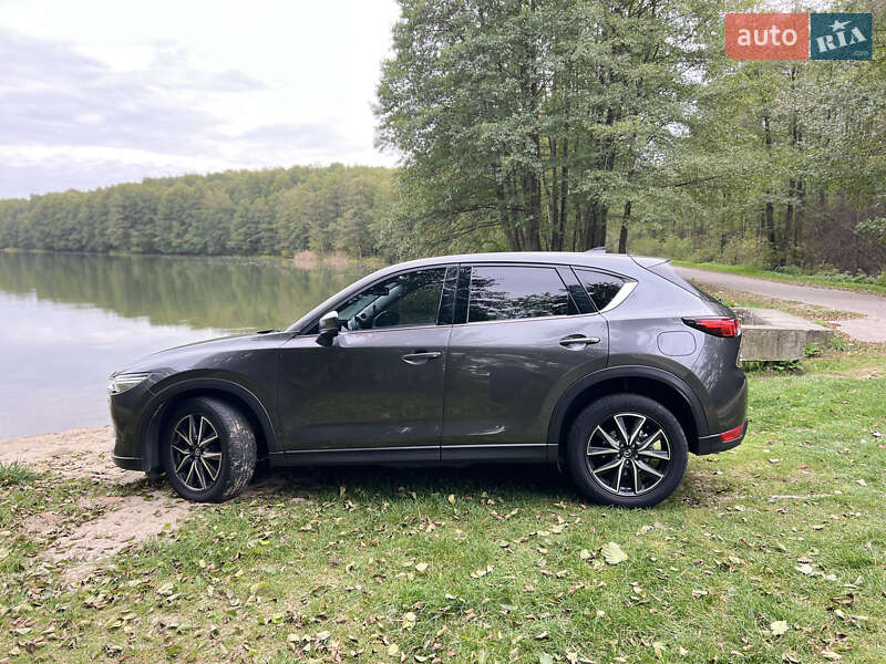 Позашляховик / Кросовер Mazda CX-5 2017 в Нетішині