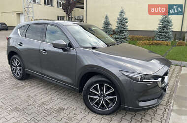 Позашляховик / Кросовер Mazda CX-5 2018 в 
