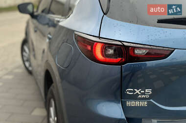 Позашляховик / Кросовер Mazda CX-5 2022 в  фото 10 Позашляховик / Кросовер Mazda CX-5 2022 в