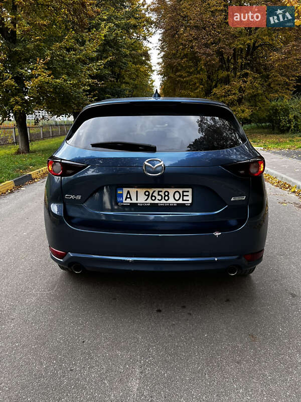 Внедорожник / Кроссовер Mazda CX-5 2017 в Киеве