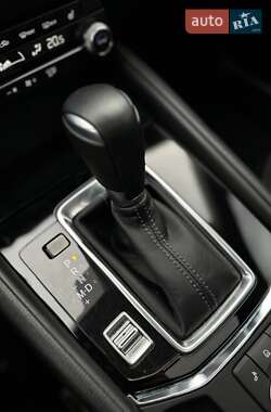 Внедорожник / Кроссовер Mazda CX-5 2023 в 