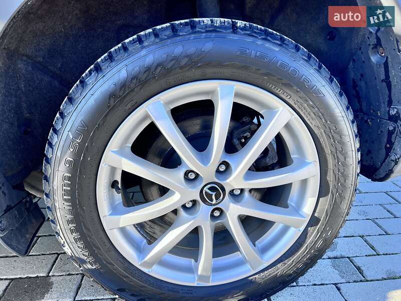 Позашляховик / Кросовер Mazda CX-5 2013 в Нововолинську