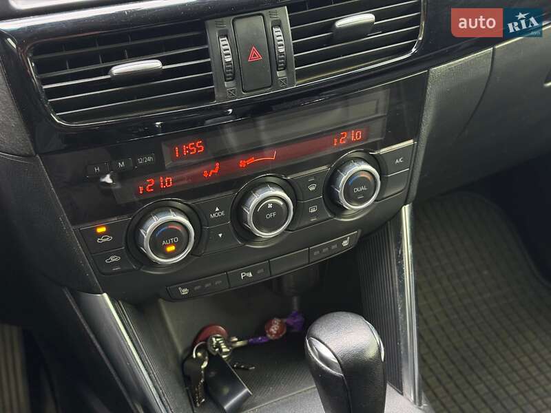 Позашляховик / Кросовер Mazda CX-5 2014 в Києві фото 23 Позашляховик / Кросовер Mazda CX-5 2014 в Києві