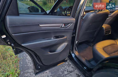 Позашляховик / Кросовер Mazda CX-5 2018 в  фото 14 Позашляховик / Кросовер Mazda CX-5 2018 в