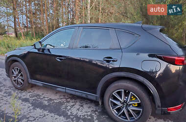 Позашляховик / Кросовер Mazda CX-5 2018 в  фото 4 Позашляховик / Кросовер Mazda CX-5 2018 в