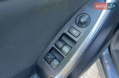 Позашляховик / Кросовер Mazda CX-5 2013 в  фото 16 Позашляховик / Кросовер Mazda CX-5 2013 в