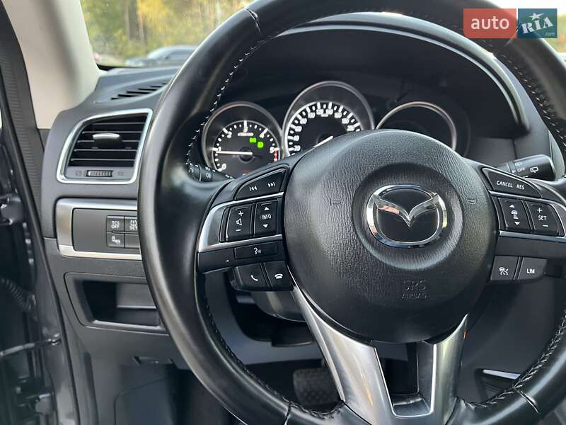 Позашляховик / Кросовер Mazda CX-5 2016 в Радивиліві