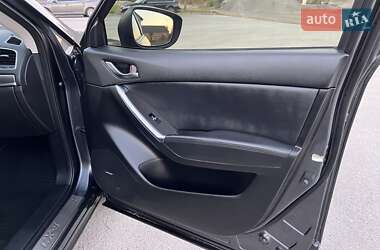 Позашляховик / Кросовер Mazda CX-5 2016 в  фото 70 Позашляховик / Кросовер Mazda CX-5 2016 в