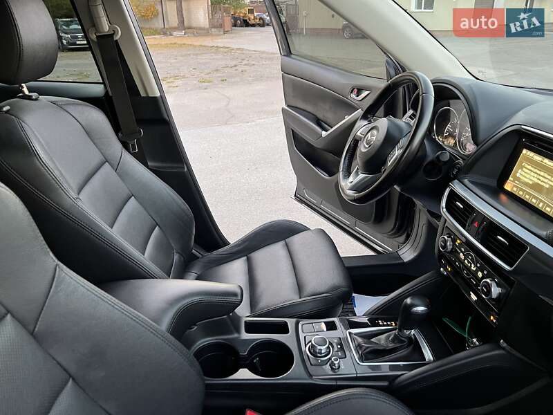 Позашляховик / Кросовер Mazda CX-5 2016 в Радивиліві