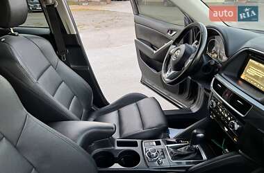 Позашляховик / Кросовер Mazda CX-5 2016 в  фото 76 Позашляховик / Кросовер Mazda CX-5 2016 в