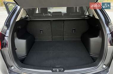 Позашляховик / Кросовер Mazda CX-5 2016 в  фото 93 Позашляховик / Кросовер Mazda CX-5 2016 в