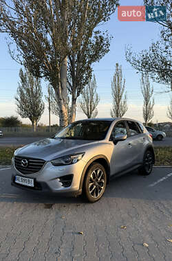 Позашляховик / Кросовер Mazda CX-5 2016 в  фото 4 Позашляховик / Кросовер Mazda CX-5 2016 в