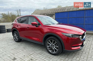 Позашляховик / Кросовер Mazda CX-5 2017 в  фото 16 Позашляховик / Кросовер Mazda CX-5 2017 в