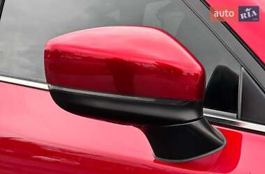 Позашляховик / Кросовер Mazda CX-5 2017 в 