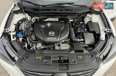 Внедорожник / Кроссовер Mazda CX-5 2015 в 