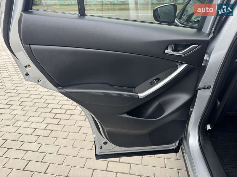 Позашляховик / Кросовер Mazda CX-5 2016 в Лопатині