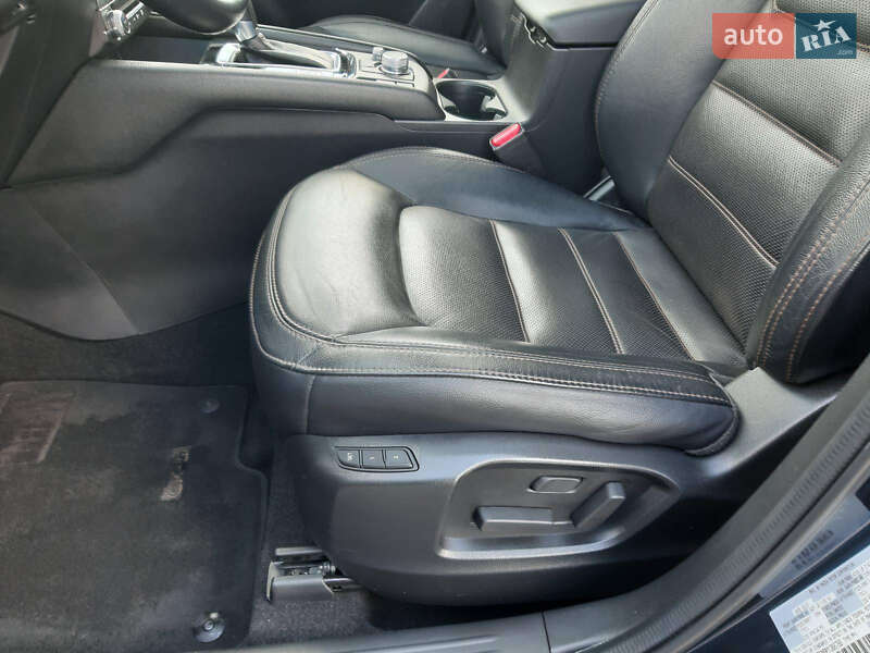 Позашляховик / Кросовер Mazda CX-5 2021 в Дніпрі фото 13 Позашляховик / Кросовер Mazda CX-5 2021 в Дніпрі