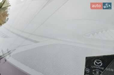 Позашляховик / Кросовер Mazda CX-5 2014 в  фото 12 Позашляховик / Кросовер Mazda CX-5 2014 в