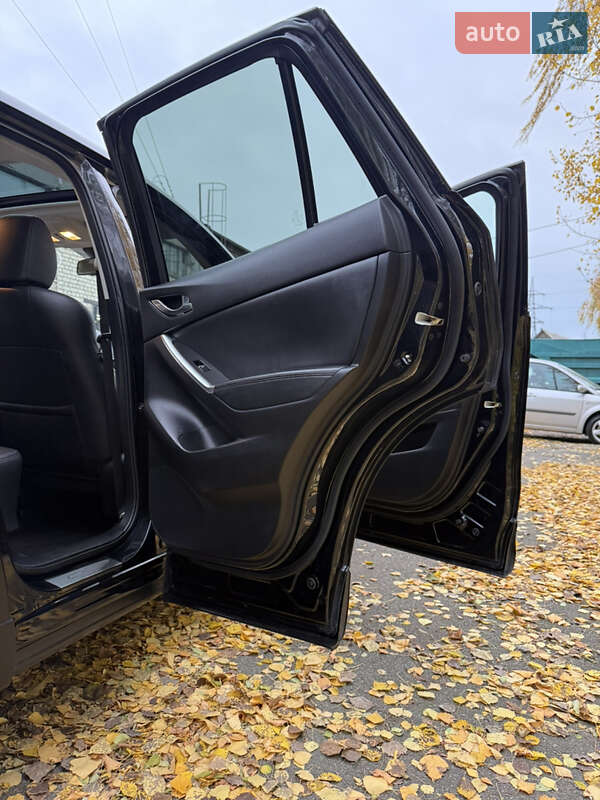 Позашляховик / Кросовер Mazda CX-5 2016 в Чернігові