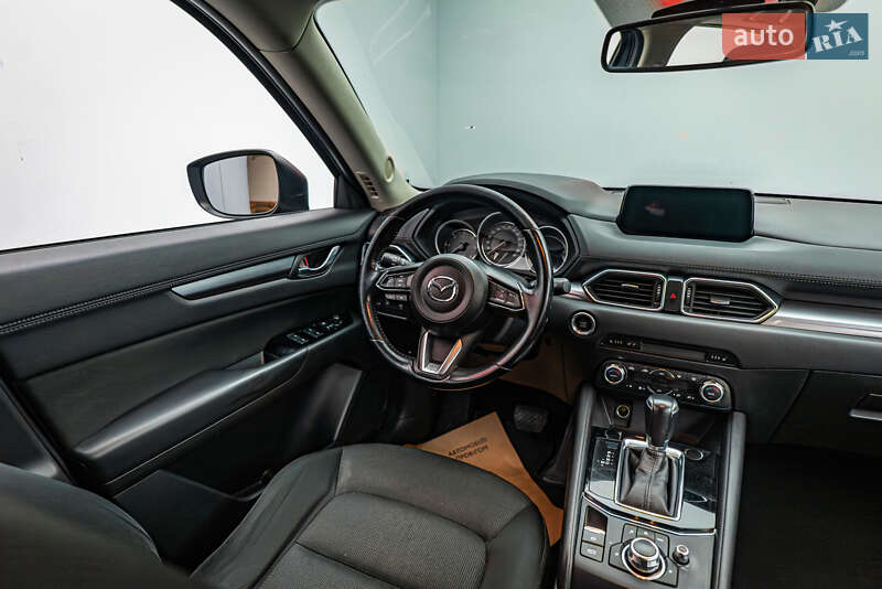 Внедорожник / Кроссовер Mazda CX-5 2017 в Киеве