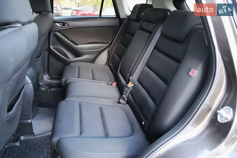 Позашляховик / Кросовер Mazda CX-5 2016 в Києві фото 8 Позашляховик / Кросовер Mazda CX-5 2016 в Києві