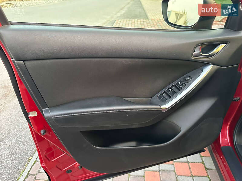 Позашляховик / Кросовер Mazda CX-5 2015 в Дніпрі